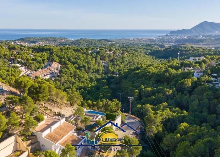 Hillside Harmony * Altea
